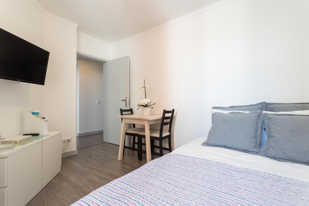 Parque Nações, Near Airport, Metro Station Appartement *